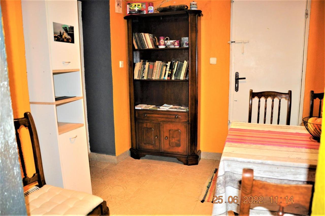Social Guest House Софія Екстер'єр фото