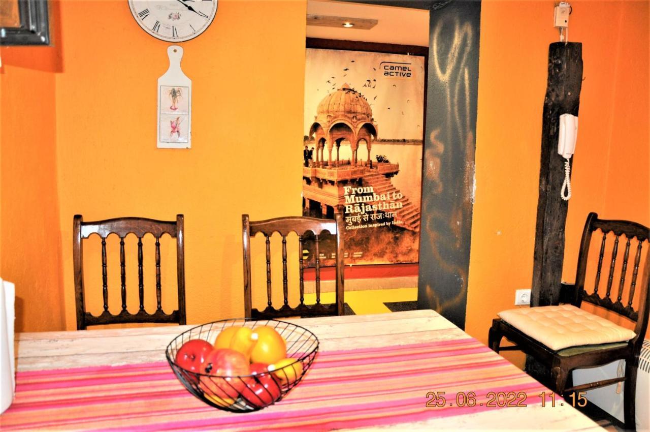 Social Guest House Софія Екстер'єр фото